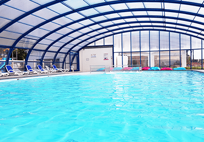 Camping avec piscine couverte